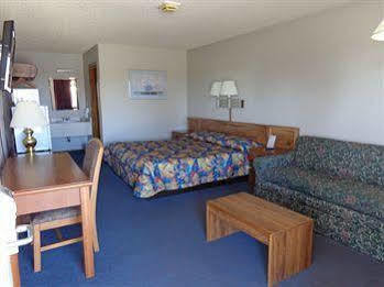 National 9 Inn Garden City Exterior photo